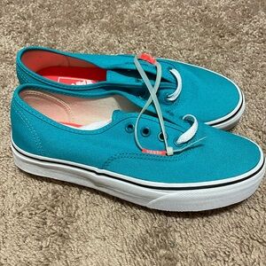 Limited Edition Vans Women’s Size 7